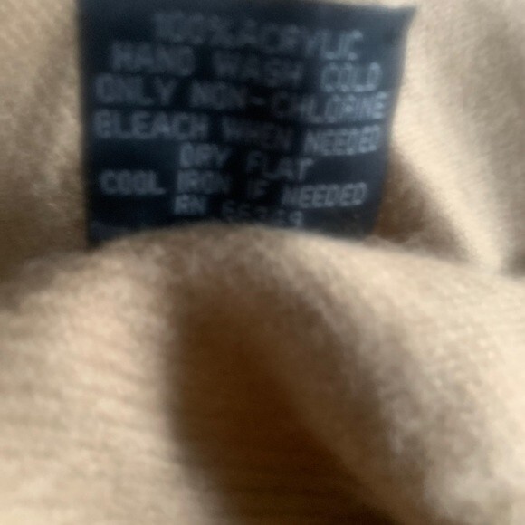 V. FRAAS Women's One Size Shawl/Poncho Multi Color/Wrap - Picture 13 of 13